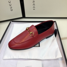 Gucci Leather Shoes